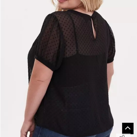 Torrid Crinkle Chiffon Rib Trim Top - Picture 2 of 5